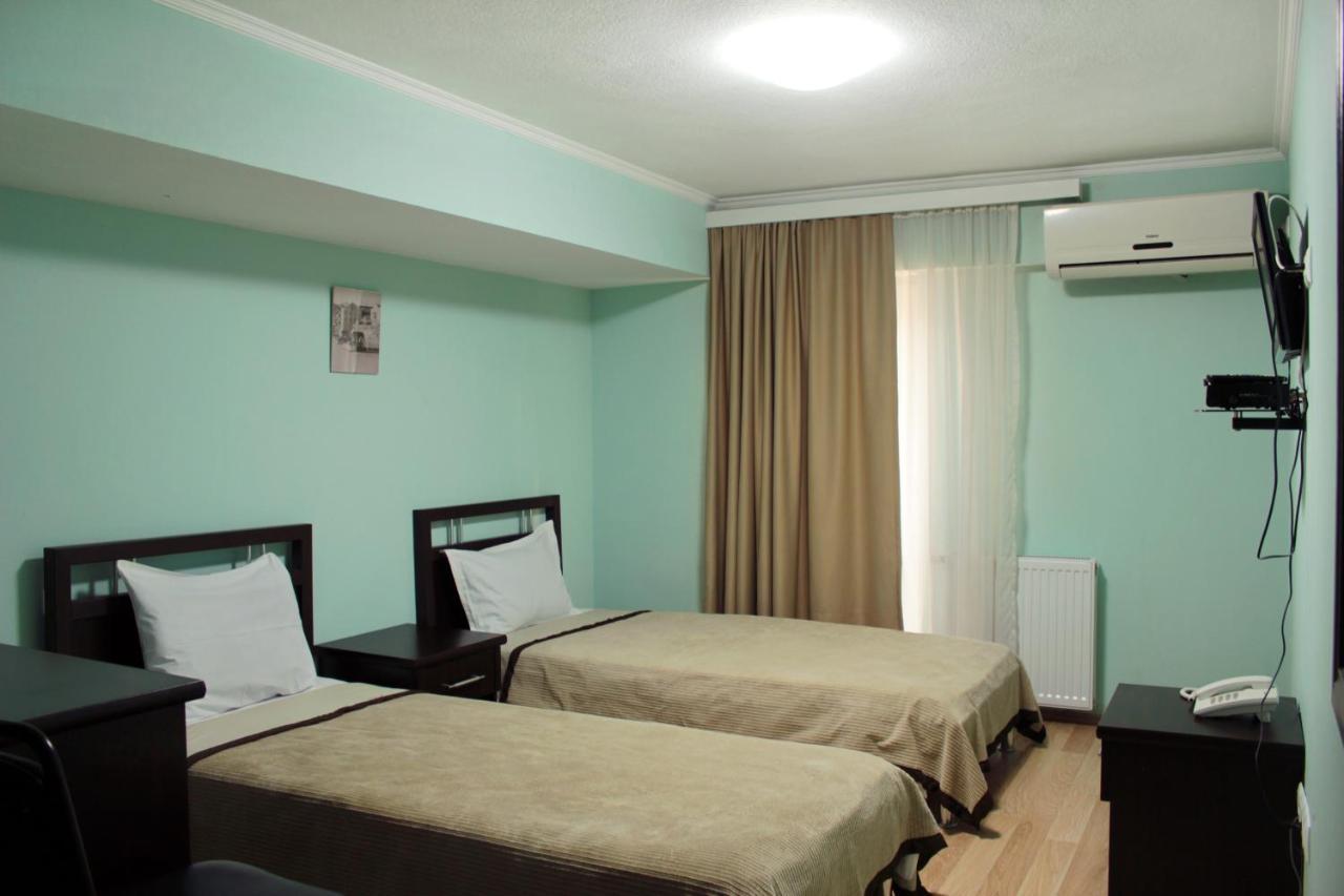Vismaya Oriental Τυφλίδα Εξωτερικό φωτογραφία